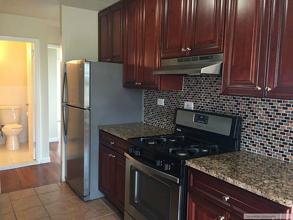4th image of 150 W 225th St APT 8H