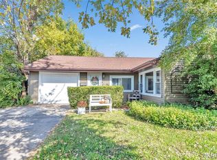 11409 Manchester Rd, Saint Louis, MO 63122