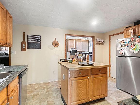 4th image of 5059 Zimmer Dr