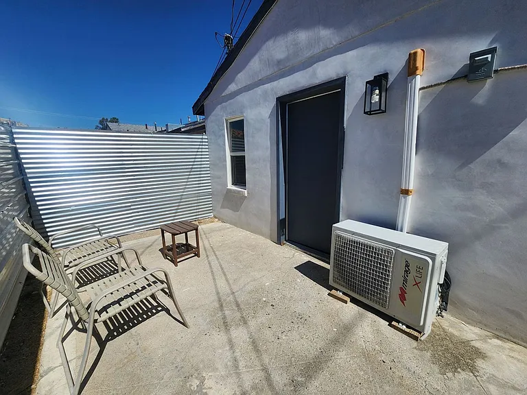 6545 Pine Ave — Photo 19