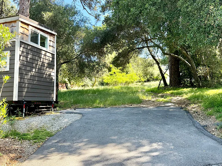 9550 Glen Arbor Rd #B — Photo 12