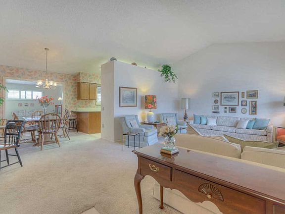 3rd image of 21208 N Shamrock Dr