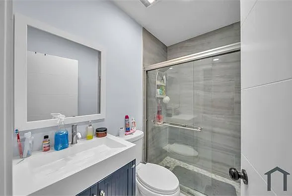 6731 SW 7th St #1 — Photo 5
