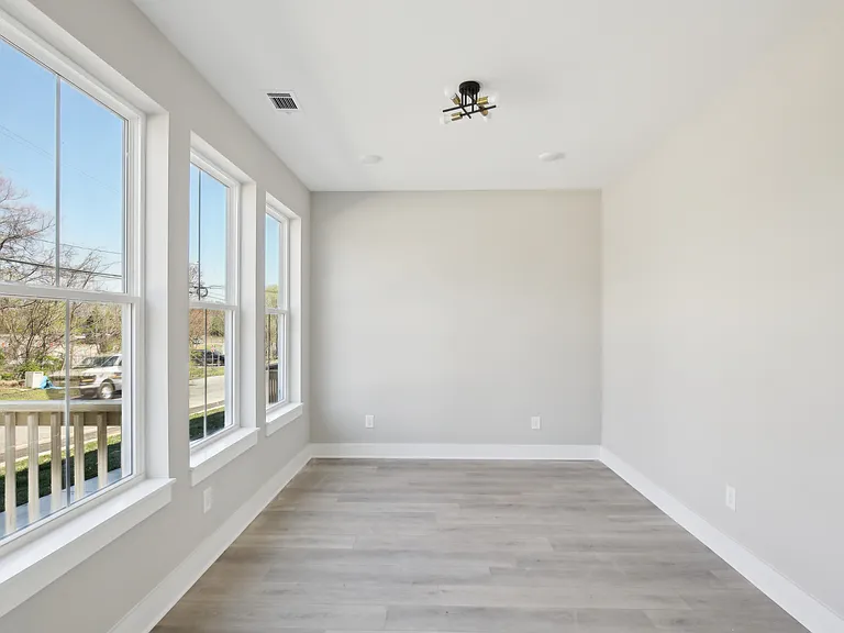 371 Archwood Dr — Photo 19