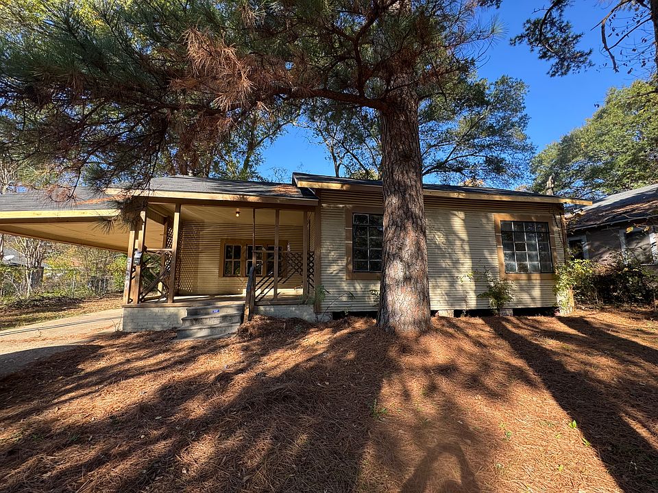 1st image of 3120 Lakeshore Dr