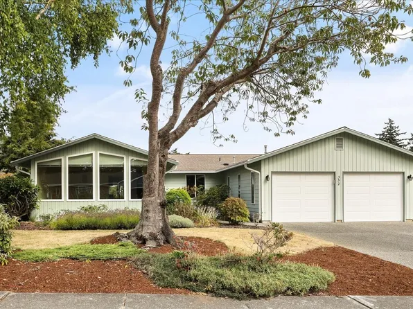 352 NW Fairhaven, Oak Harbor, WA 98277