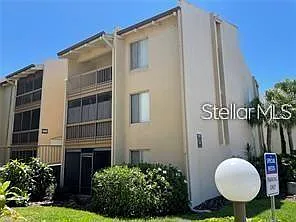 586 Orange Dr #118 — Photo 1