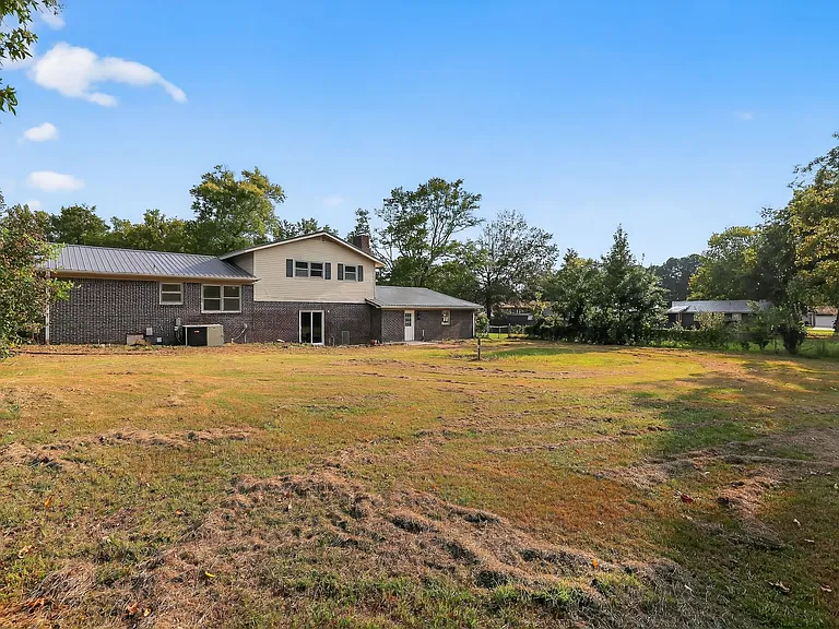 2214 Windsong Trl — Photo 21