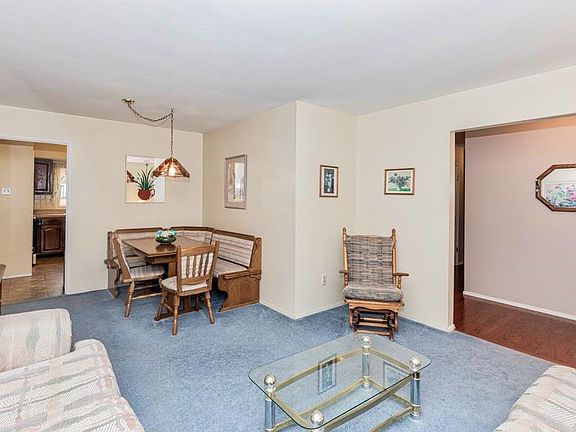 3rd image of 14624 Arpent Ln