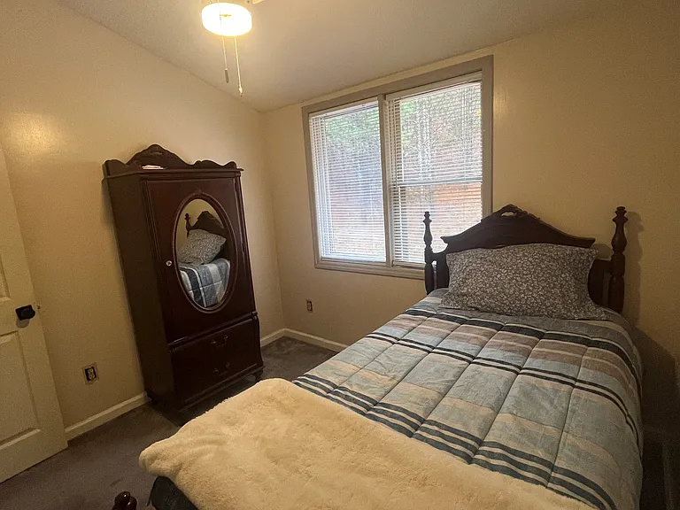 163 Golf Course Ln — Photo 6