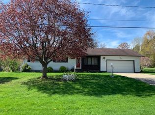 281 John R St, Harrison, MI 48625