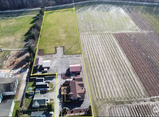 317 McCormick Ln, Mount Vernon, WA 98273