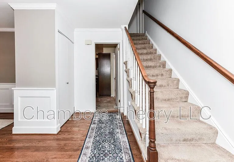 8504 Shadeway Pl — Photo 3