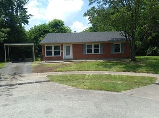 3112 Aires Ct, Louisville, KY 40220