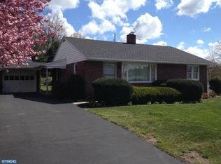 17 Franklin Ave, Hamburg, PA 19526