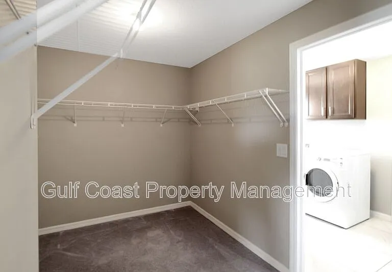 2914 Esmeralda Dr — Photo 22
