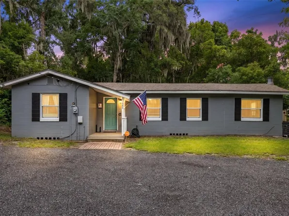 580 Lakeview Ave, Orange City, FL 32763