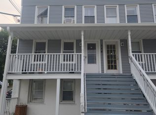 328-332 Central Ave #2, Norwich, CT 06360
