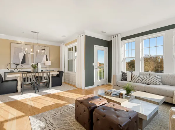 11106 Peters Farm Way, Westborough, MA 01581