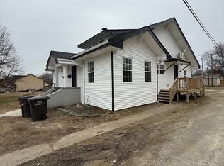 517 E 8th St #A, Bartlesville, OK 74003