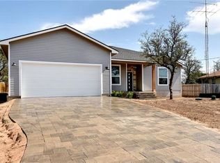 10201 Thomas Ln, Dripping Springs, TX 78620