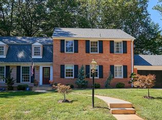 7704 Masters Dr, Potomac, MD 20854