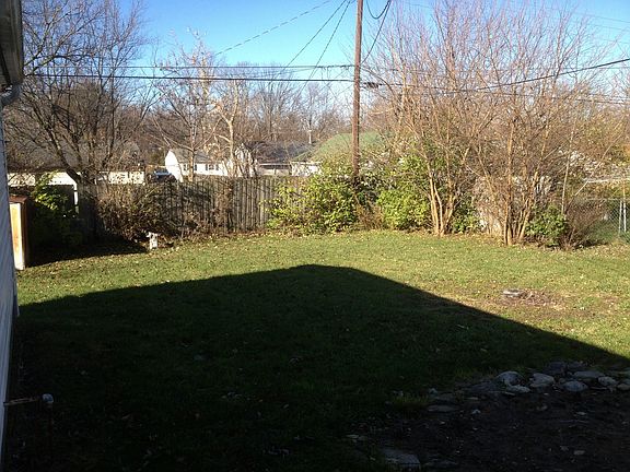 5th image of 4221 Molane St