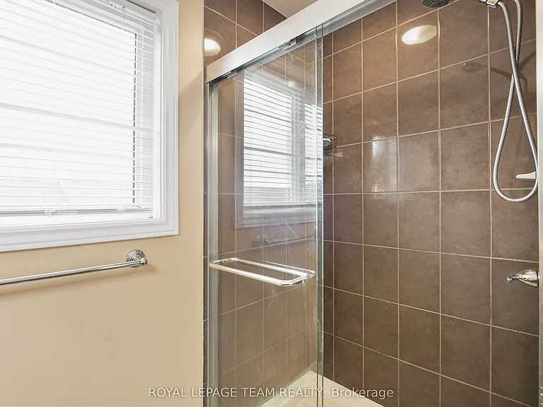 415 Galatina Way — Photo 17
