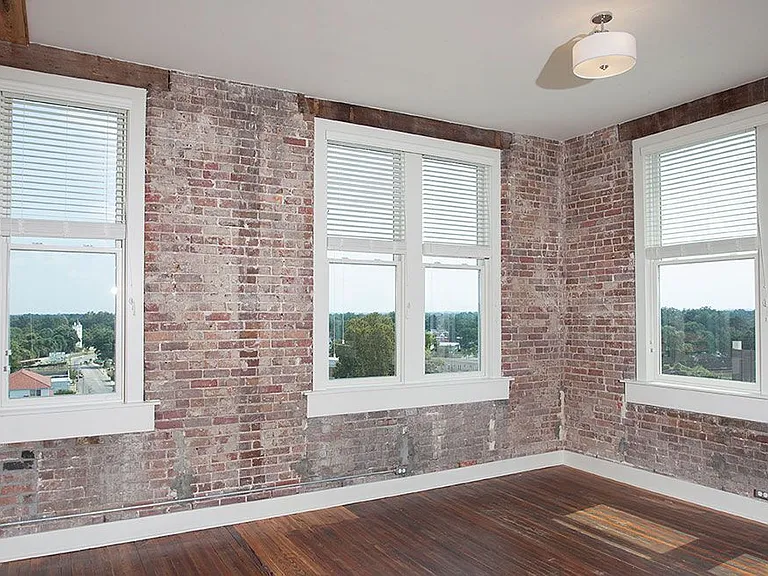 Loft 505C | Living Room
