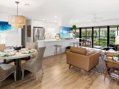 4072 Belair LN #403, Naples, FL, 34103