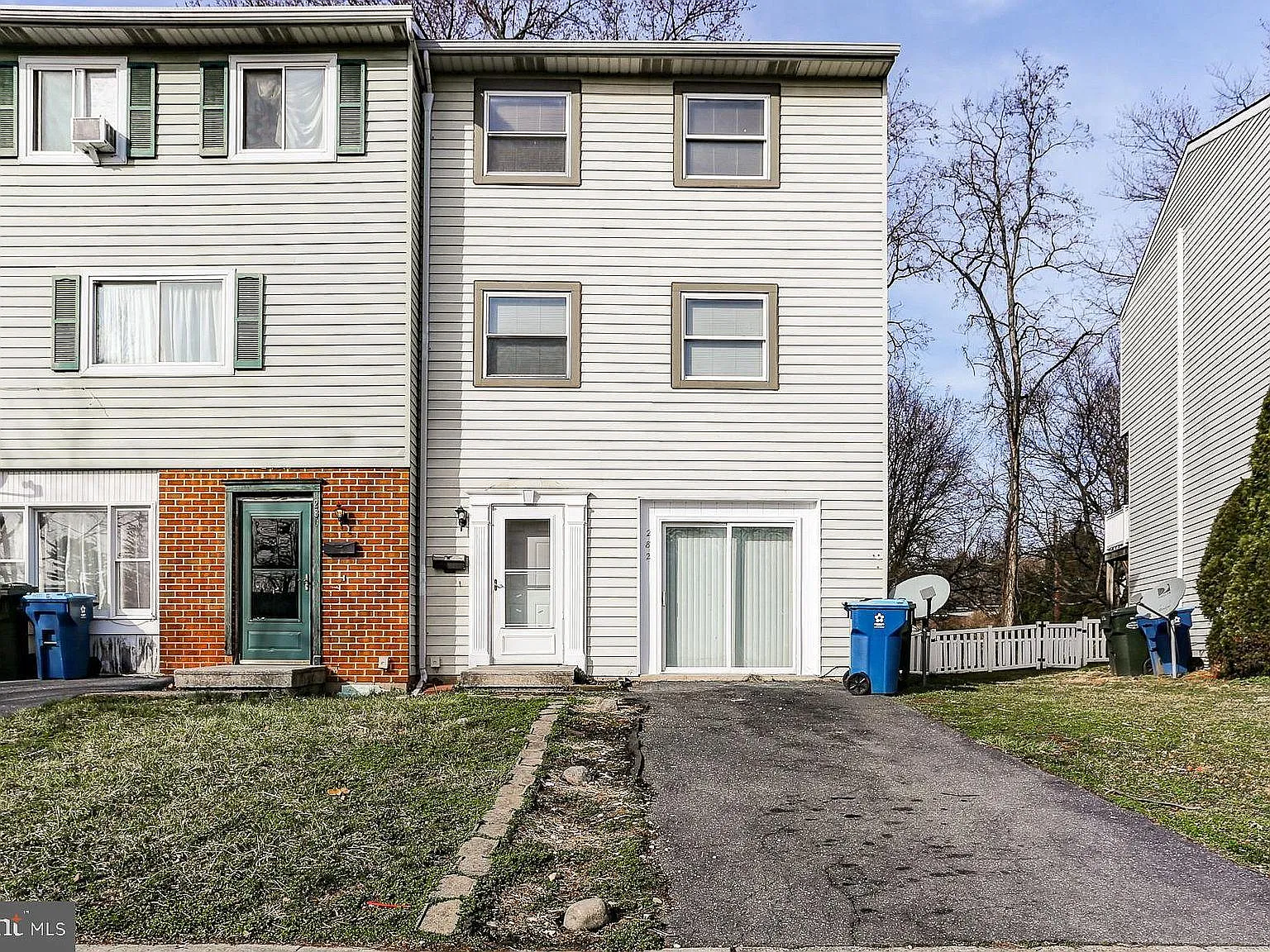 282 Broad St photo 1