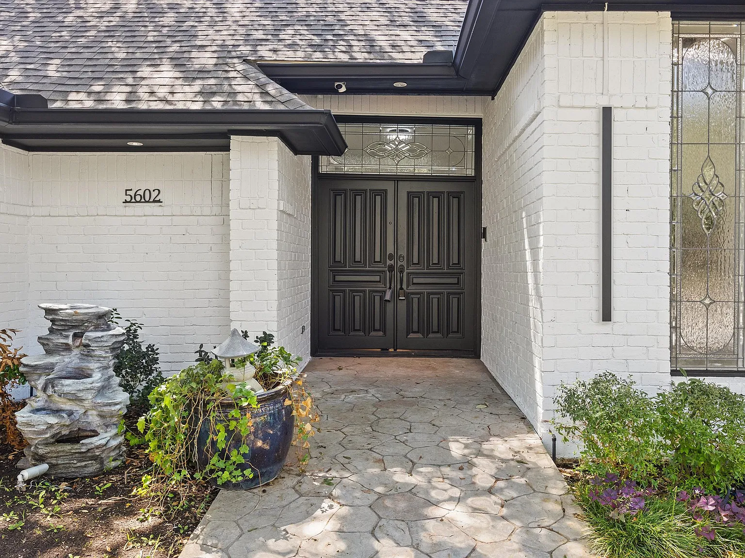 4 bed, 3605 sqft, $6,500 — Photo 4