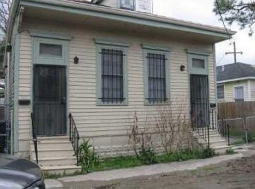 1st image of 1409 Spain St