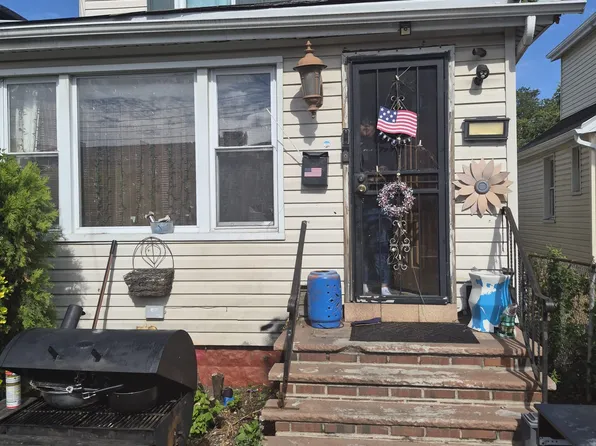 129-35 153rd Street image 1 of 8