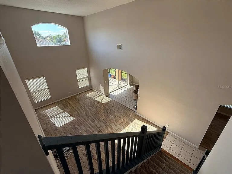 1153 Solana Cir — Photo 25