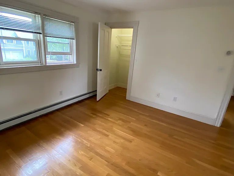 4 Eliot St #1R — Photo 6