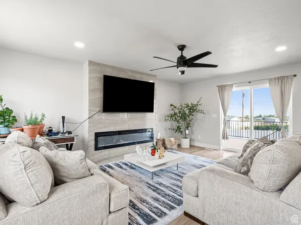 214 S 900 W, Tooele, UT 84074