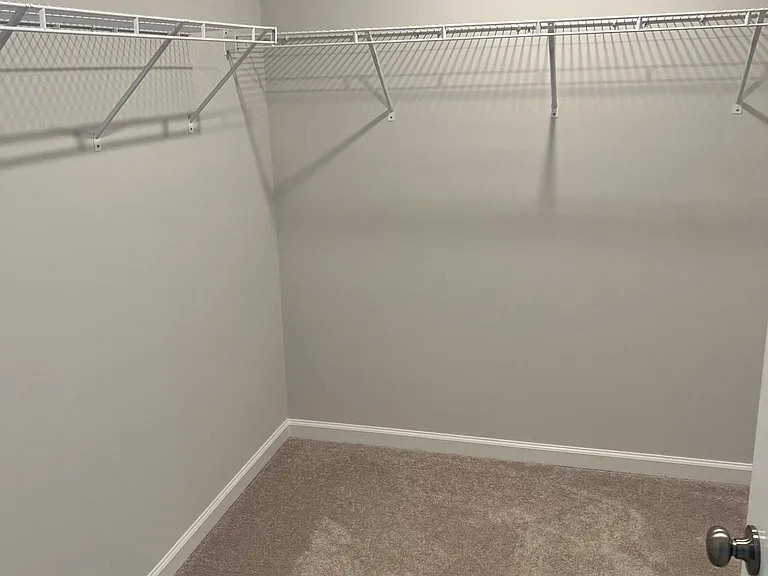 1043 Gemma Dr — Photo 8