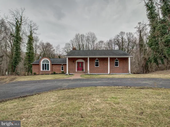 5707 Canada St, Capitol Heights, MD 20743