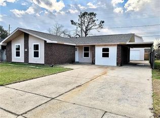 2017 S Sugar Ridge Dr, La Place, LA 70068