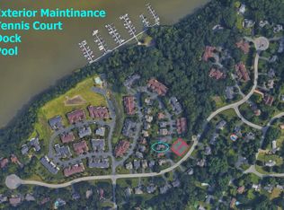 705 Mariner Cir, Webster, NY 14580