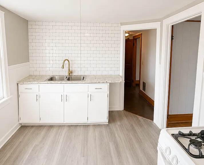 172 Roesch Ave #3 — Photo 4
