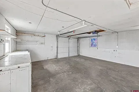 735 Howard St — Photo 8