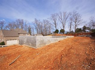 152 Rainbow Glen Cir, Madison, AL 35758