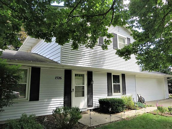 3rd image of 1526 Echo Ln