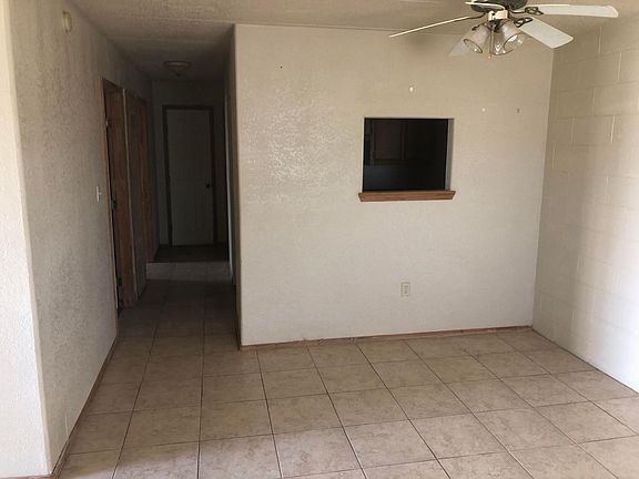 4th image of 711 27th St #1