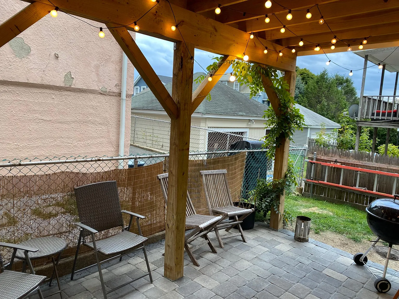 2 bed, 1600 sqft, $2,400 — Photo 2