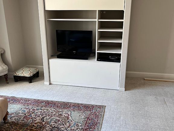 3rd image of 1177 California St APT 425