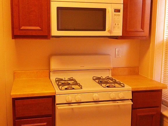 2nd image of 4816 N Linder Ave APT 1B