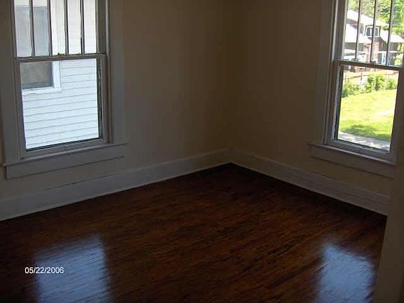 5th image of 2928 N Broadway St
